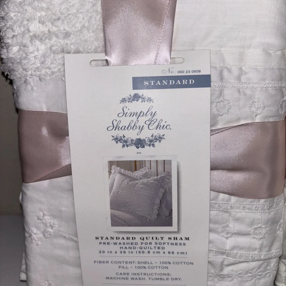 Simply Shabby‎ Chic White Chenille Patchwork Ruffle Quilted Standard Shams Pair